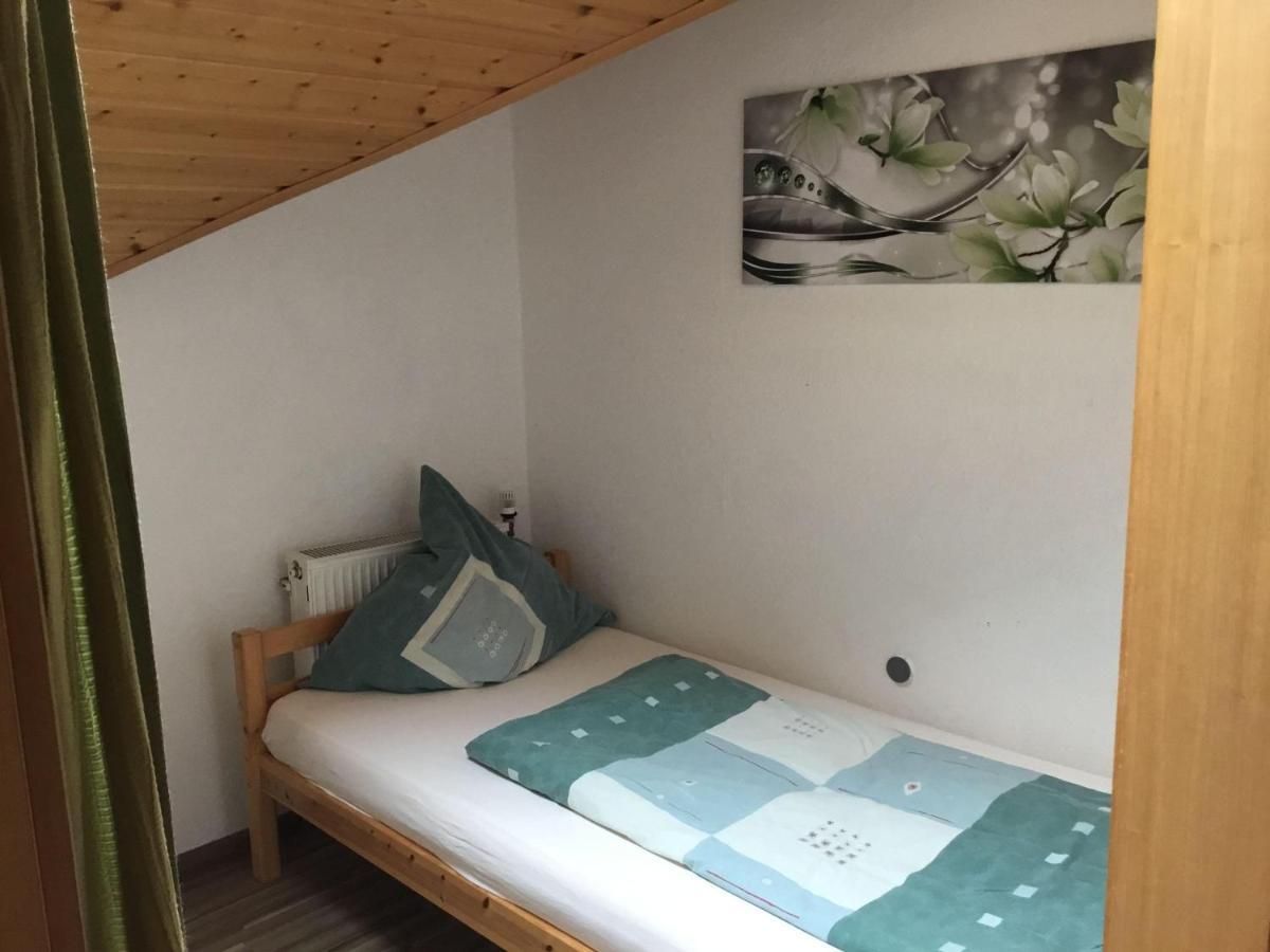 Haus-Fechtig-Wohnung-Typ-B ボンドルフ・イム・シュヴァルツヴァルト エクステリア 写真